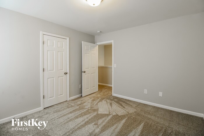 Building Photo - 5903 Landerwood Dr