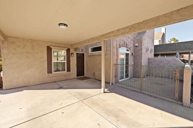 Building Photo - 6679 Bethesda Point