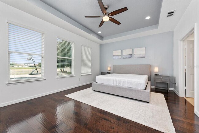 Building Photo - 4306 Old Sycamore Loop