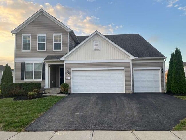 Building Photo - 165 Saddlebred Cir