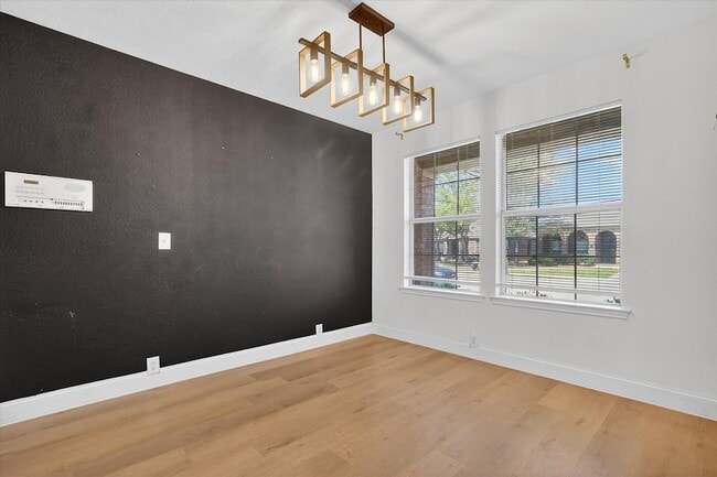 Building Photo - 9108 Tumbleweed Dr