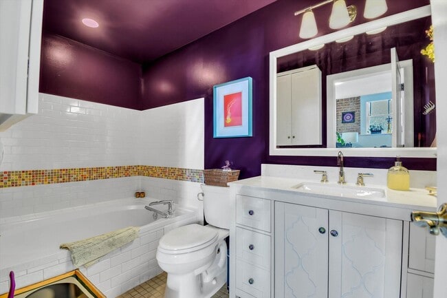 Building Photo - Luxury residence in the heart of Denver’s historic Baker district - 2 bedrooms - 2 Bathrooms - To...