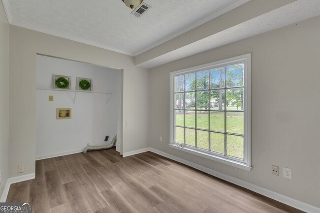 Building Photo - 116 Crofts Corner