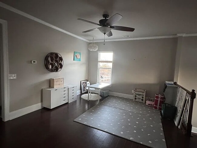 Building Photo - Park South Station Home Available Now!