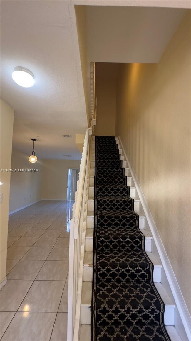 Building Photo - 2028 NE 167th St