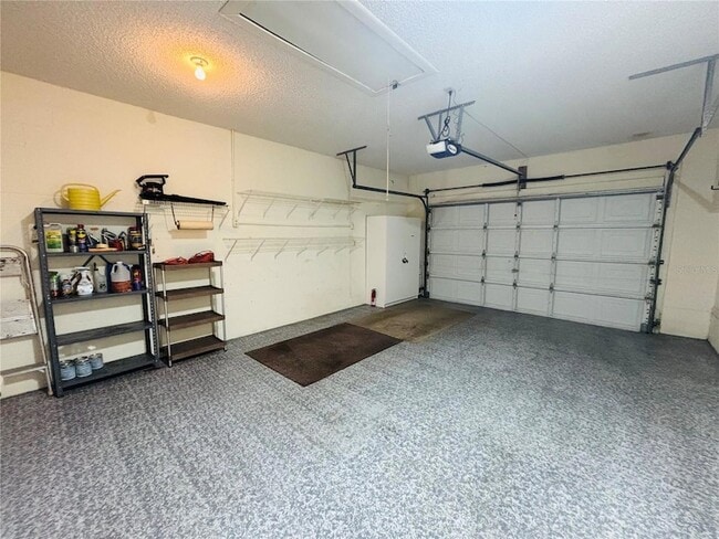 Building Photo - 8431 SW 90th Ln