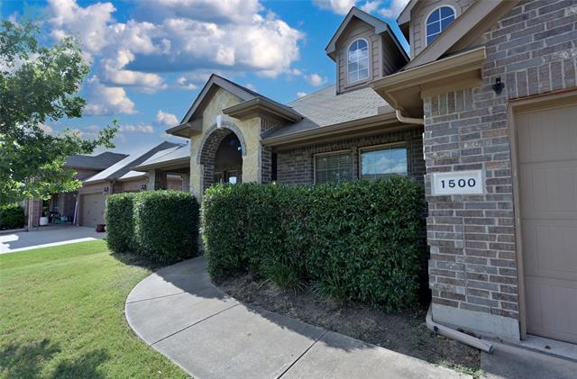 Building Photo - 1500 Dun Horse Dr