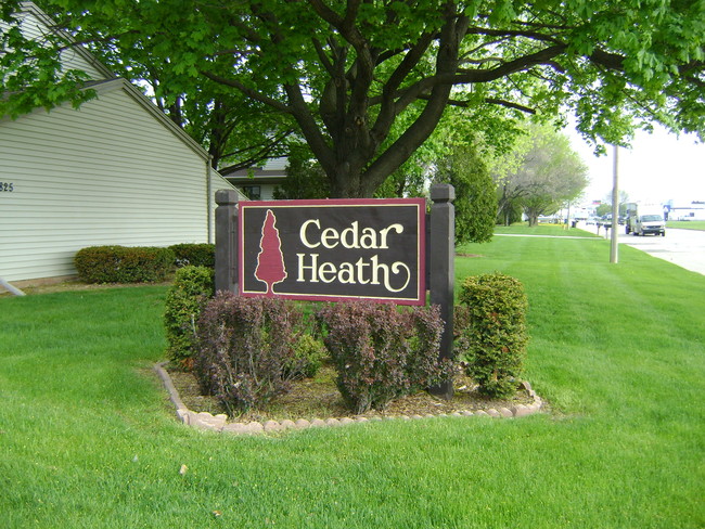 Building Photo - Cedar Heath Townhomes