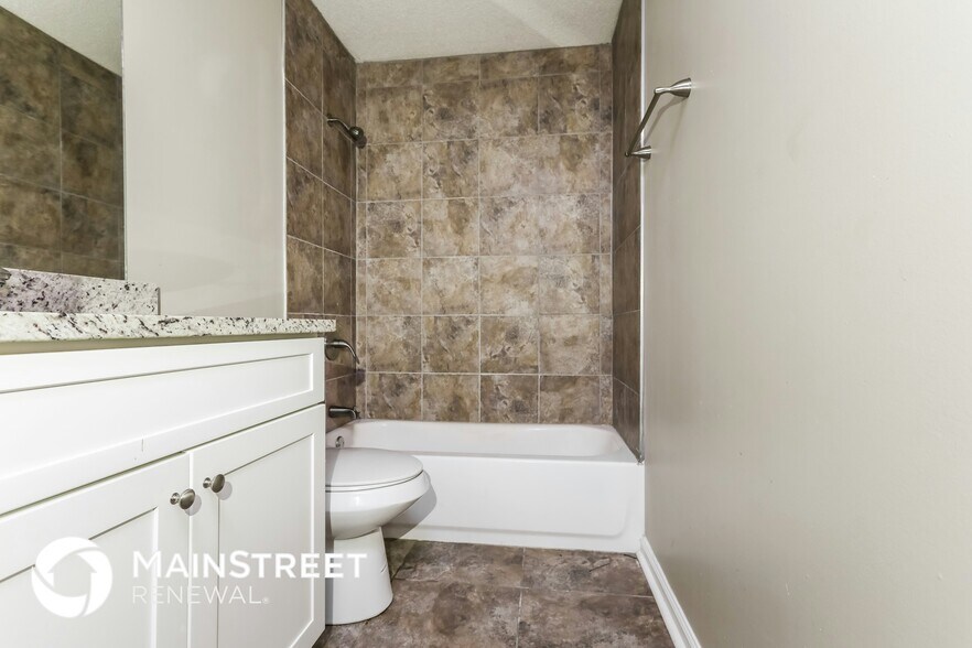 Building Photo - 4399 Barclay Way