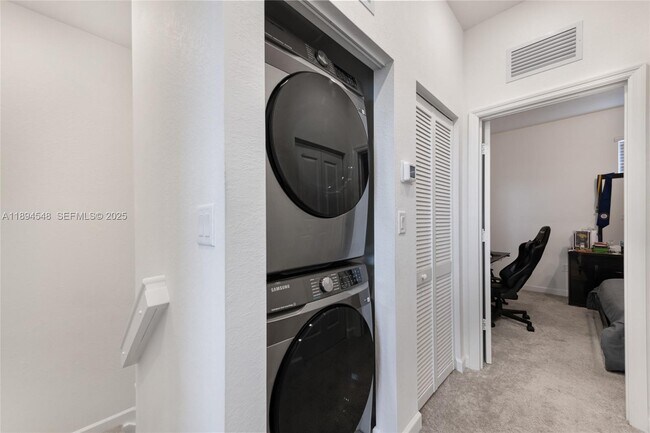 Building Photo - 29254 SW 163rd Ct