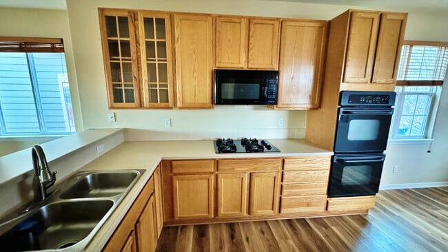 Building Photo - Welcome to this Beautiful 3 Bed 2 Bath 2 Garage Home with Big Backyard in Brighton East Farms!