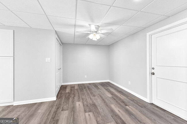Building Photo - 145 Noble Forest Dr