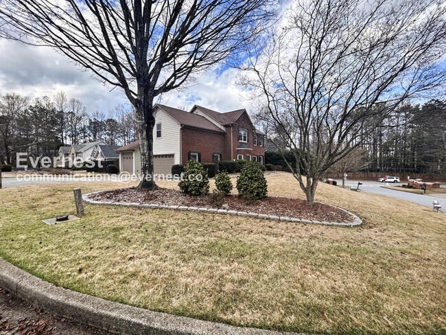 Building Photo - Modern Living in Saddle Bridge with Private Patio / 4 Beds and 2.5 Bath / Available Now!