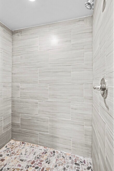 Building Photo - 14372 Nick Drahos Ln