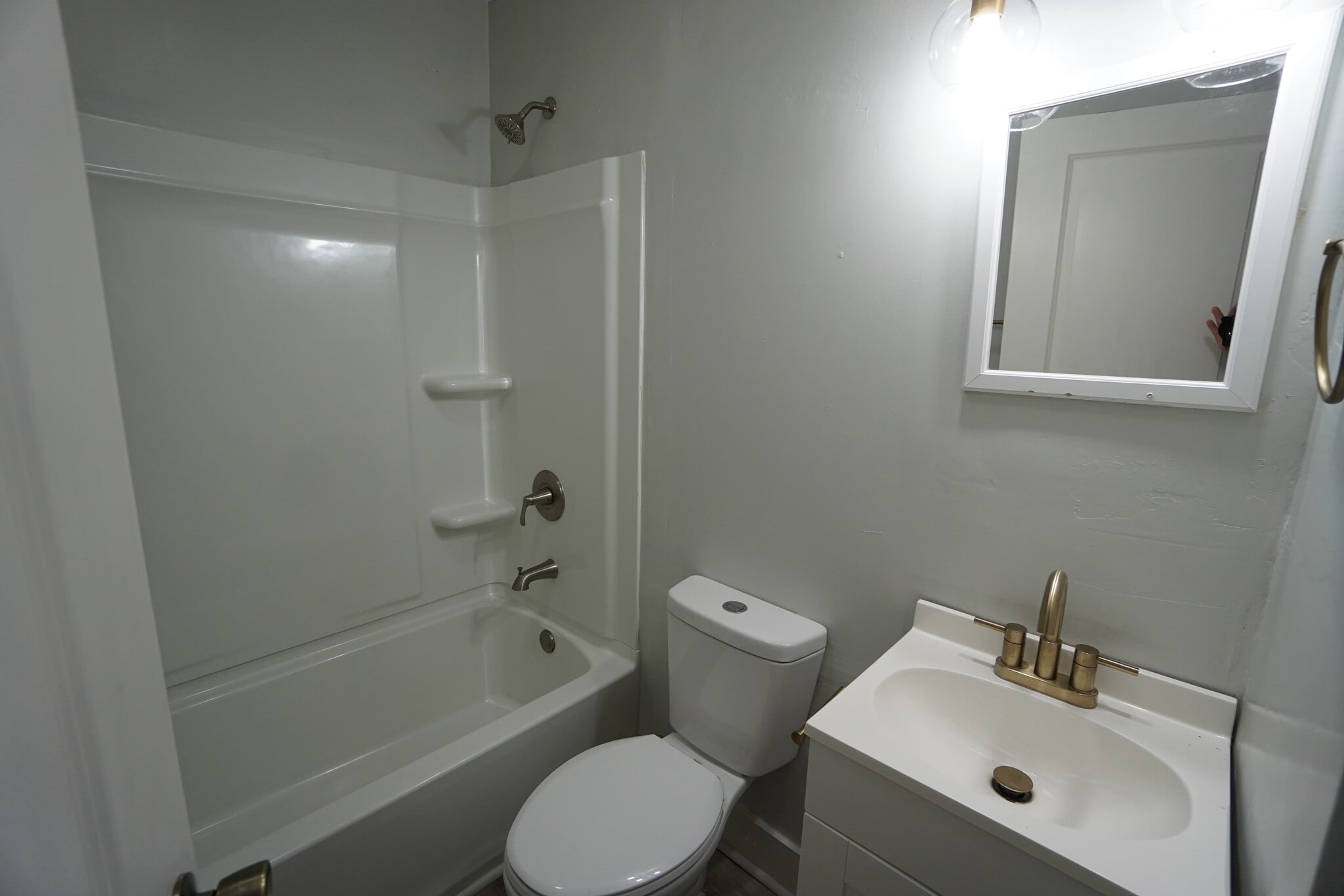 Building Photo - 3909 39th Ct N