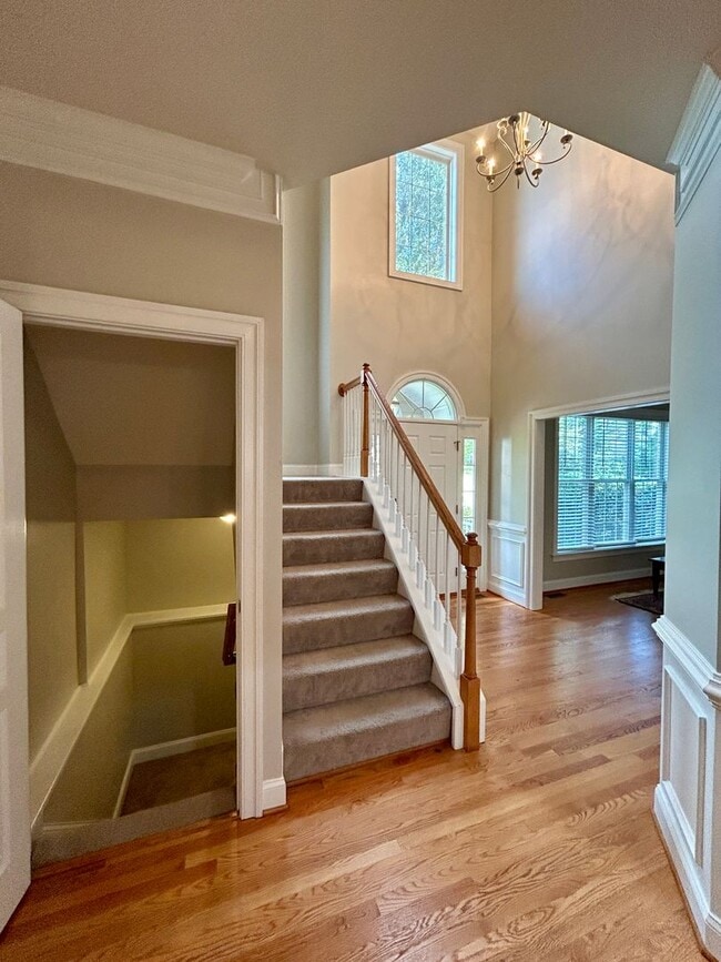 Building Photo - Live the Good Life in Summer Lake – Stunning 6-Bedroom Home in Moseley, VA!