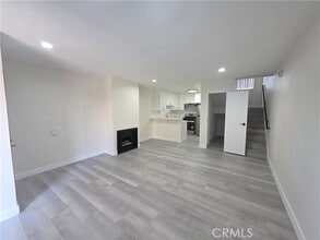 Building Photo - 6911 Woodley Ave