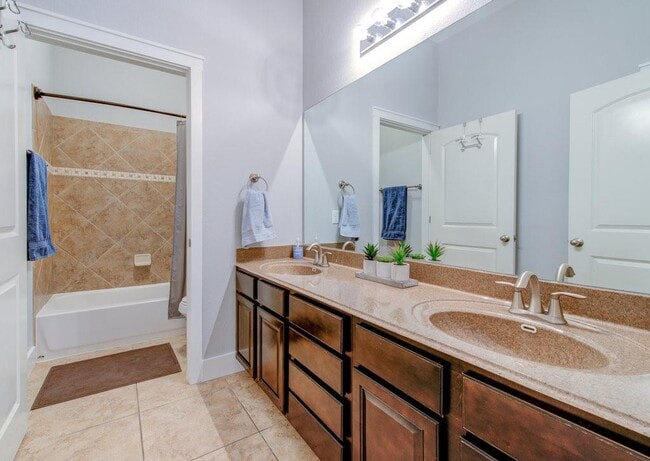 Building Photo - 12821 Tierra Grande Trail