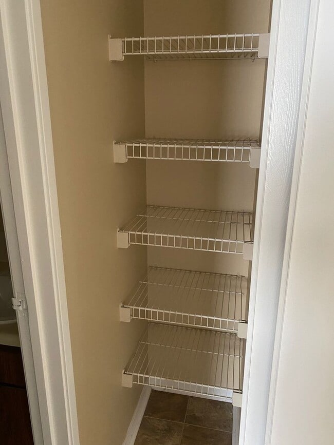 Building Photo - COMING SOON! 1 Bedroom Apartment in Butler!!!