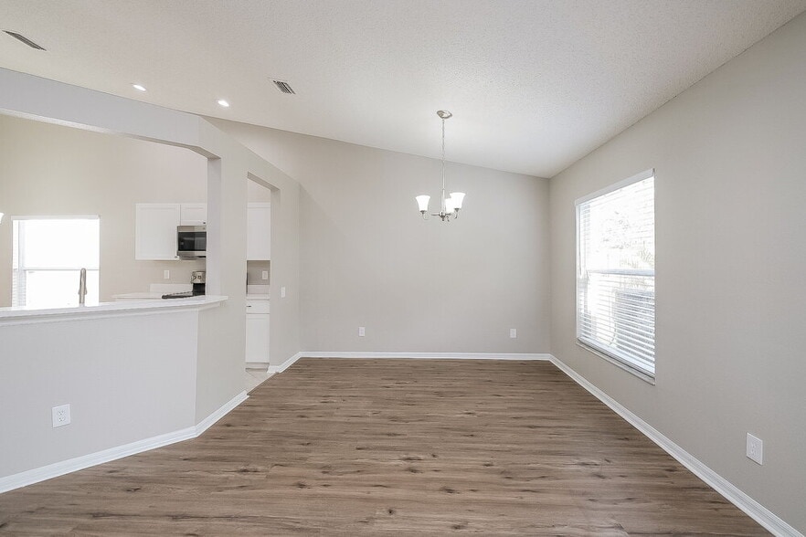 Building Photo - 10608 Walker Vista Dr