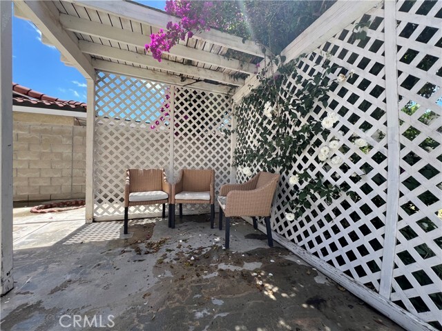 Building Photo - 5809 Sunland St