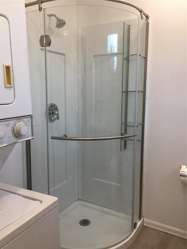 Building Photo - 58xx SW 122nd Ave