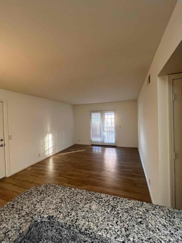 Building Photo - 2118 Acklen Ave