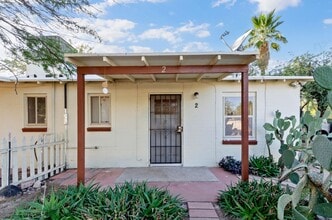 Building Photo - 3715 E Glenn St