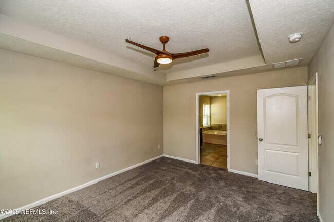 Building Photo - 15732 Pinyon Ln
