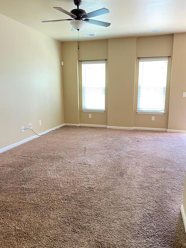 Building Photo - 458 Woodbark Ct