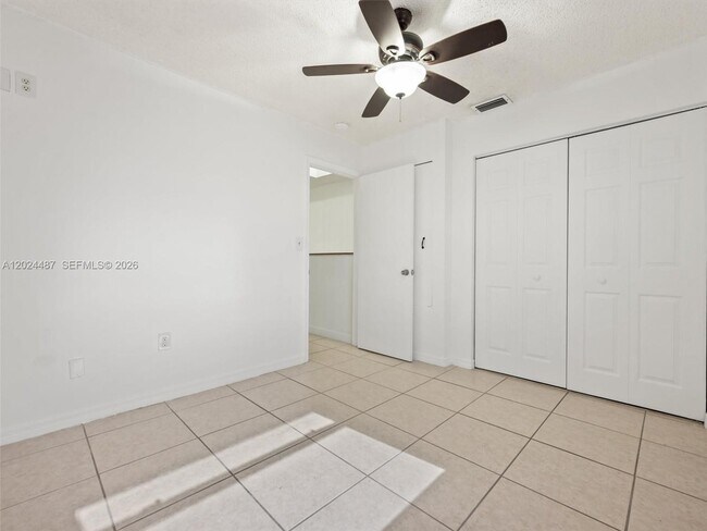 Building Photo - 5437 W 21st Ave