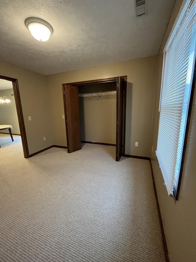 Building Photo - 969 B McDonald Dr