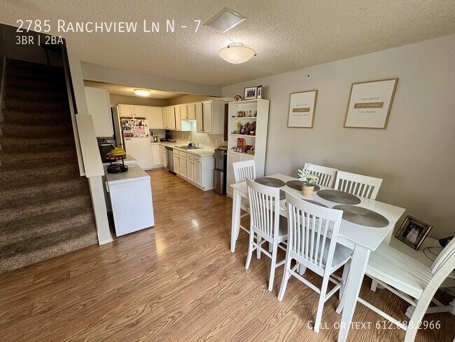 Building Photo - 2785 Ranchview Ln N