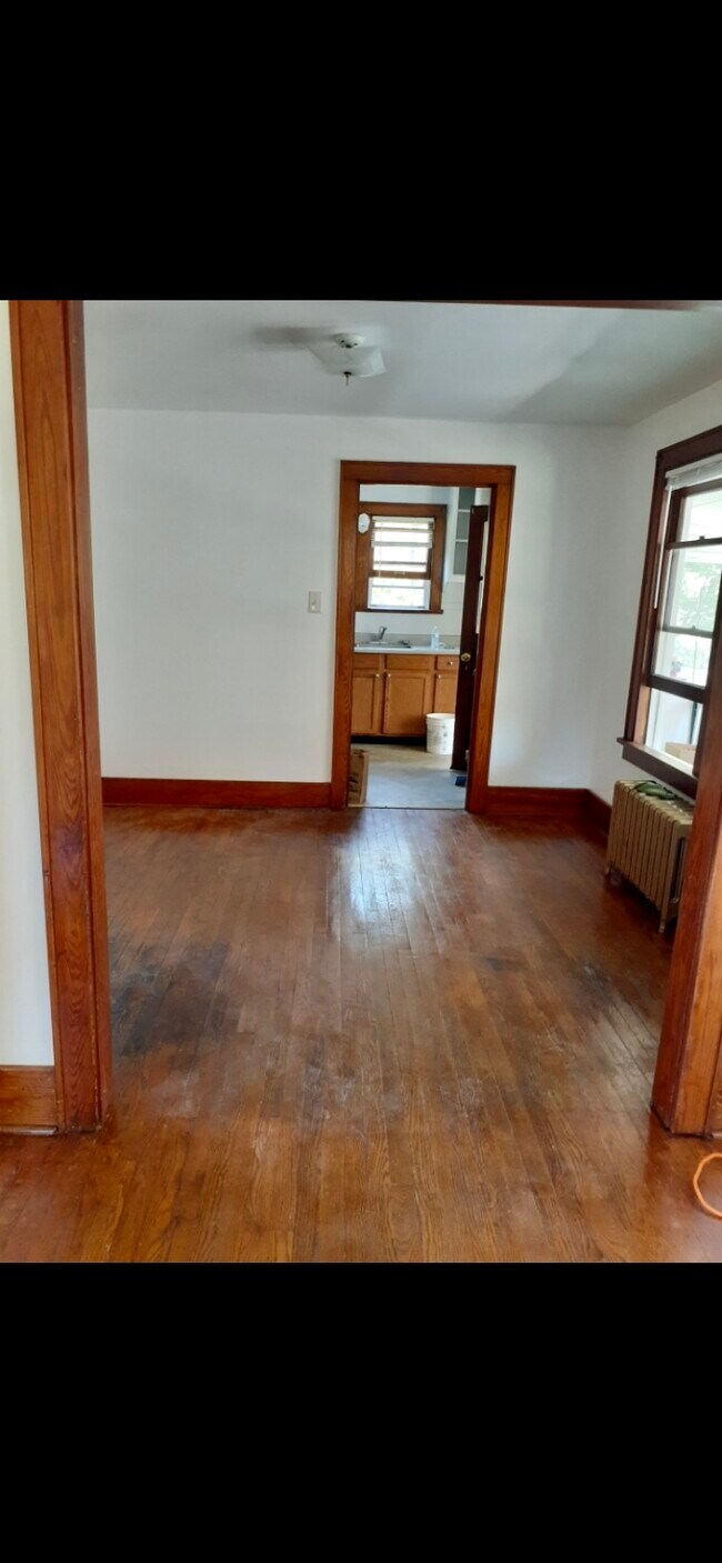 122 Saratoga Ave 122 Saratoga Ave Ballston Spa NY 12020 Apartment