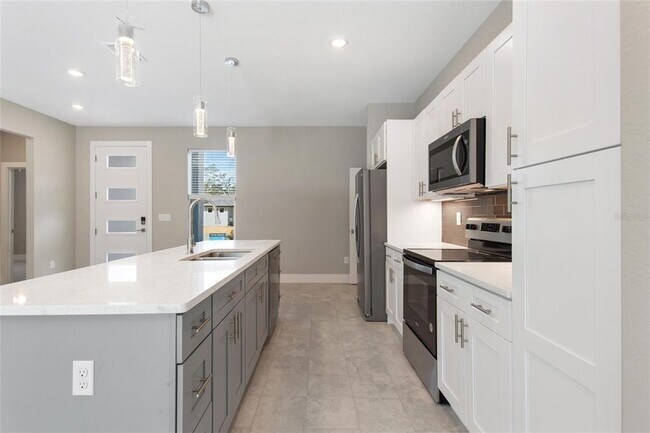 Building Photo - 1813 Greenley Cir