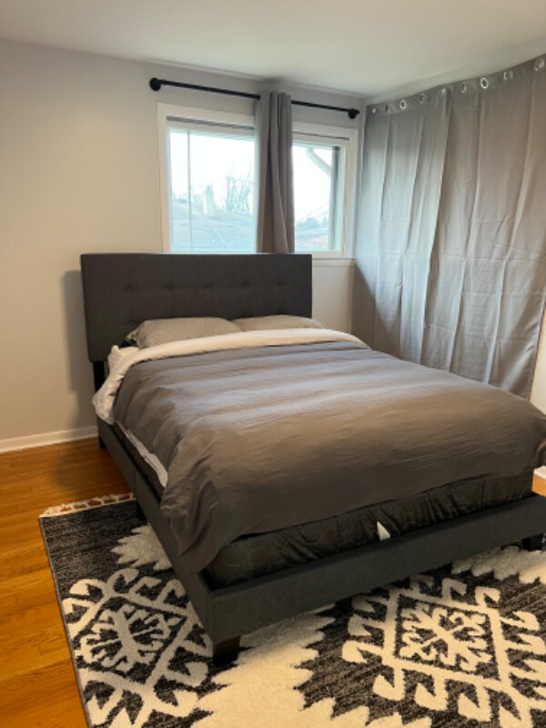 Building Photo - 510 Lasalle St