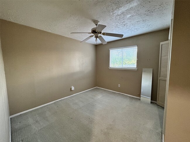 Building Photo - 8519 Church Light Ln