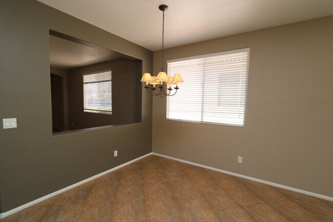 Building Photo - * Single Story * Southwest * Near Beltway * Shopping *