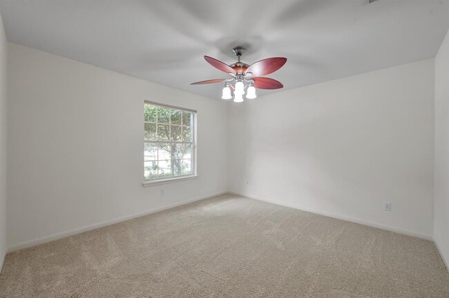 Building Photo - 32503 Hadden Park Ct