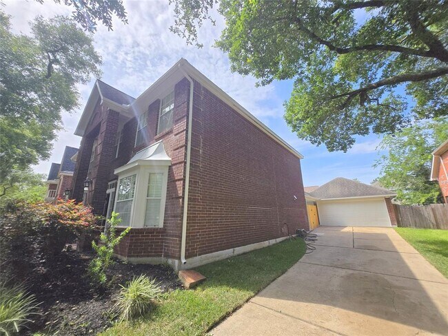 Building Photo - 6415 Taimer Ct