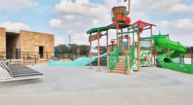 Building Photo - 5034 Morrison Dr