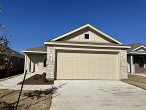 Building Photo - 1613 Elliott Rd