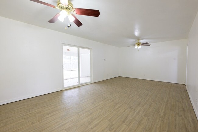 Building Photo - 2907 Nabors Ln