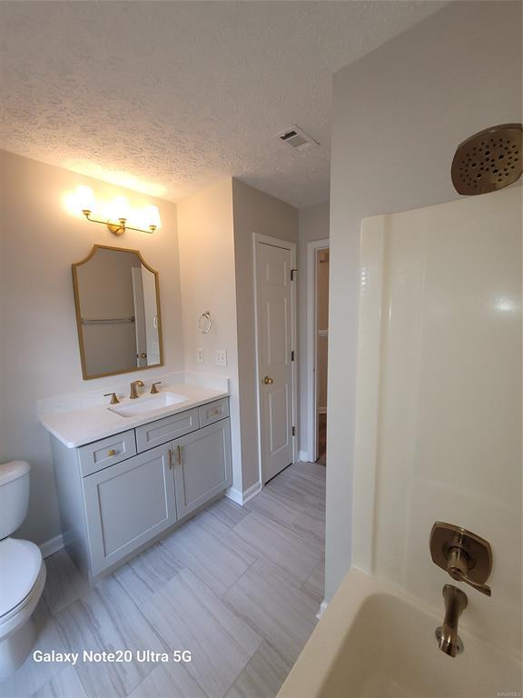 Building Photo - 6404 Deerwood Pl