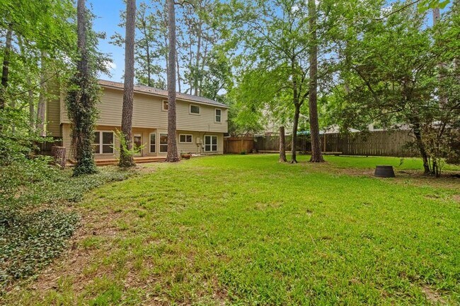 Building Photo - 28 Silver Elm Pl