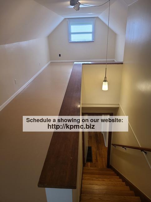 Building Photo - 2132 Elmore Ave