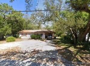 Building Photo - 323 Hollywood Blvd NW