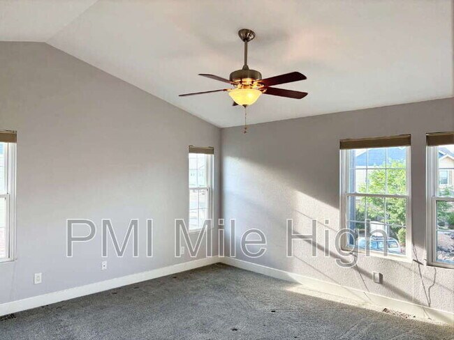 Building Photo - 12743 Leyden St