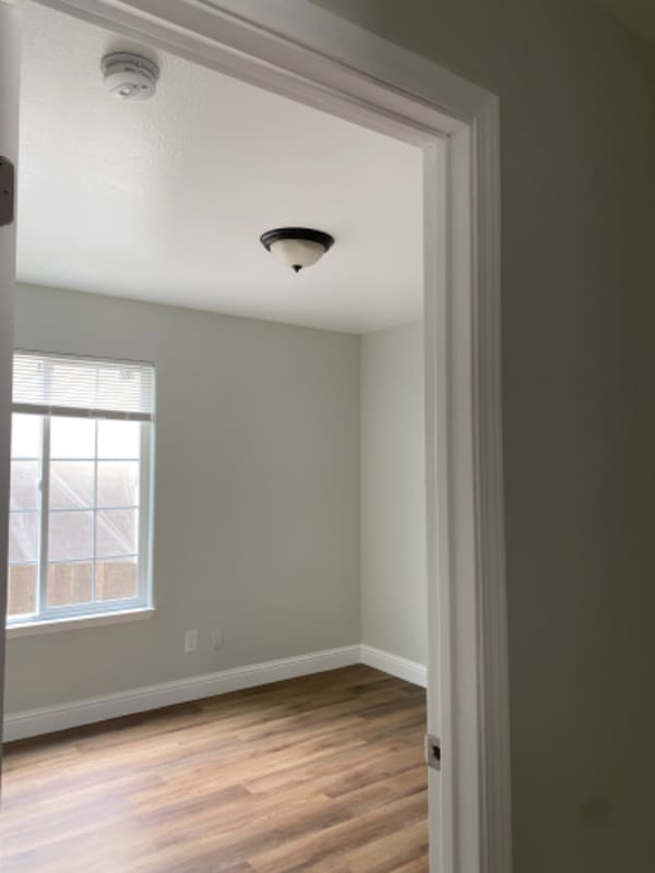 Building Photo - 8267 Moorhaven Way