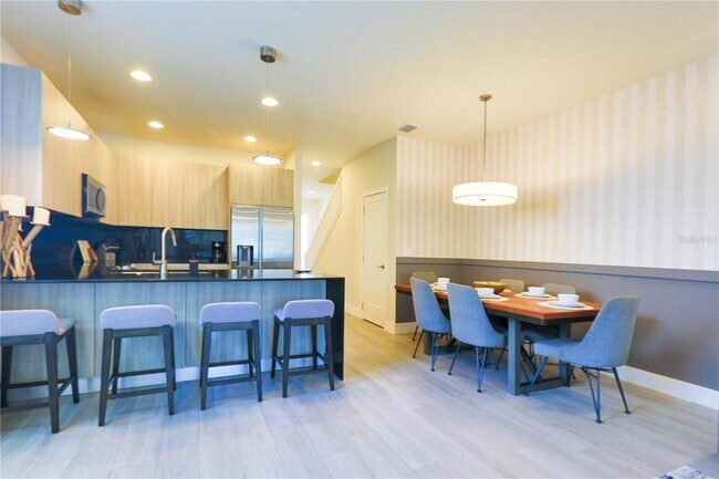Building Photo - 17441 Hidden Forest Dr